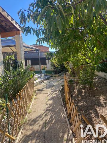 Maison à vendre 4 pièces 100 m² Saint-Cyr-sur-Mer