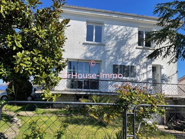 Maison à vendre 6 pièces de 197 m²