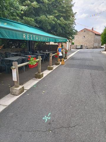 EXCLUSIVITE SAINT ROMAIN LACHALM - RESTAURANT 50 COUVERTS, TERRASSE