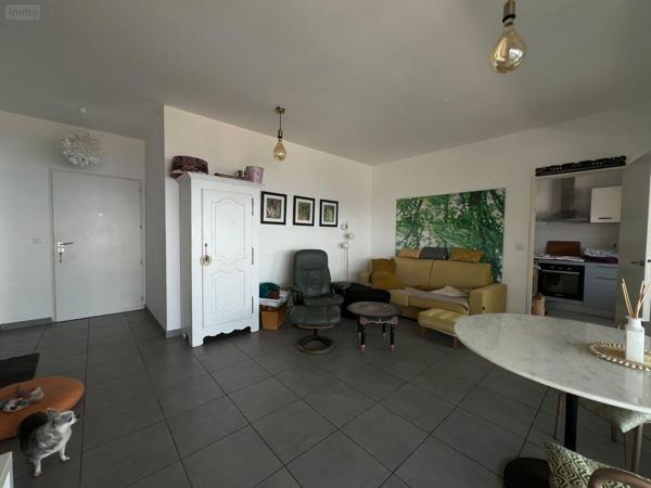 Appartement à vendre à Saint-Denis à la Réunion (97400), ref : 97405/197 Coline camèlias