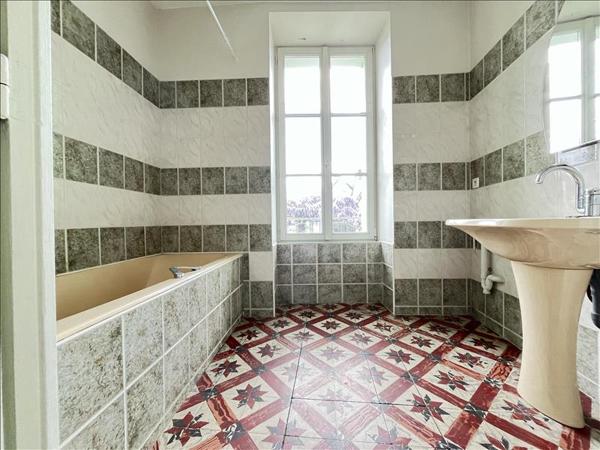 Maison à vendre |  Le Petit-Pressigny |  8 pièces | 114 m²