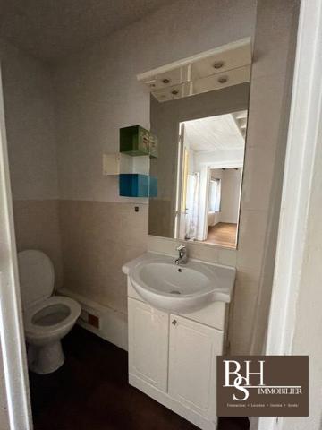 POITIERS CENTRE-VILLE, RUE DE L'ARCEAU, T3 DE 45M²