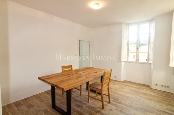 Appartement refait à neuf dans maison de caractère en Corse du Sud