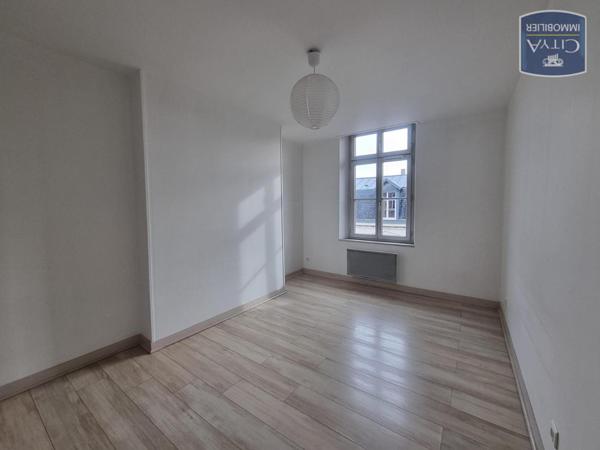 Appartement à louer 2 pièces 52.9m²