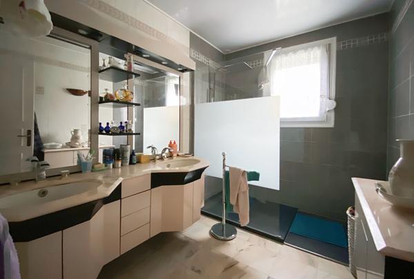 Maison 140m2 - 4ch - Jardin - Sous-sol total - 10min RER A, A15