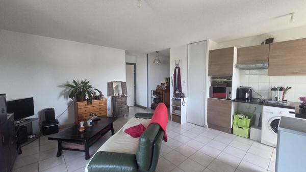 Appartement loué à  Montbeton  2 chambres, 2 places de stationnement