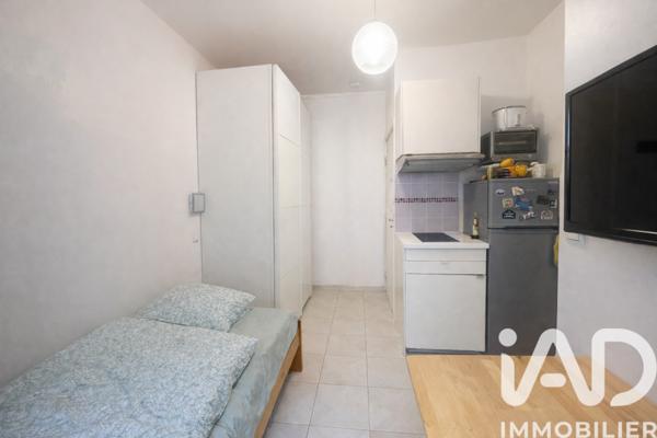 Appartement à vendre 5 pièces 25,06 m² Paris 17