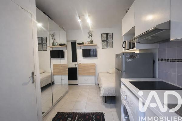 Appartement à vendre 5 pièces 25,06 m² Paris 17
