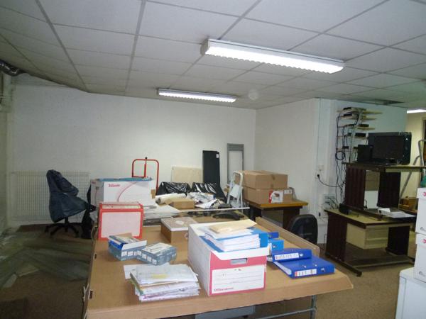 Bureaux de 141 m2 avec 3 parkings à louer