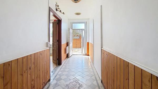 A VENDRE - Belle maison Toulousaine divisée en deux appartements