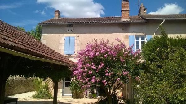 Maison à vendre 5 pièces 100 m² à St Front la Rivière sur terrain de 1188 m² (24)