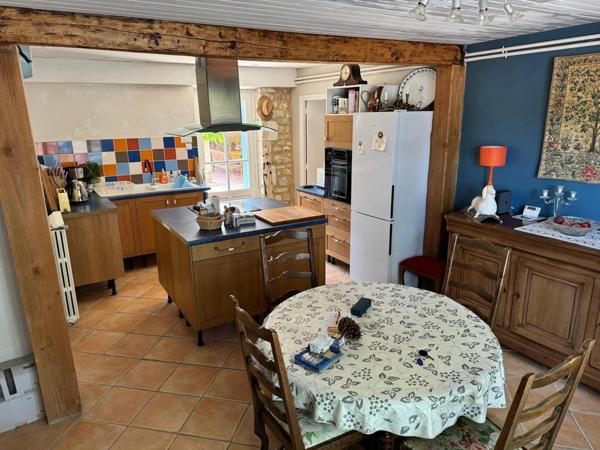 Maison à vendre 5 pièces 100 m² à St Front la Rivière sur terrain de 1188 m² (24)