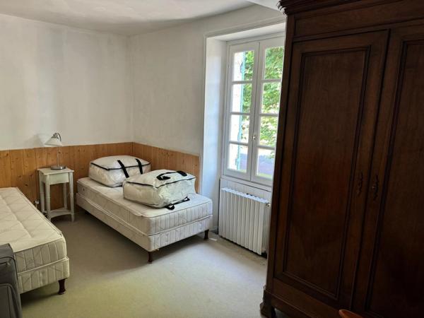 Maison à vendre 5 pièces 100 m² à St Front la Rivière sur terrain de 1188 m² (24)