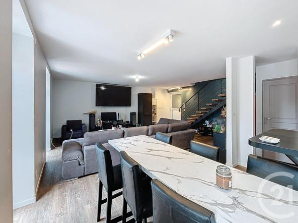 Appartement F4 à vendre  5 pièces - 114,69 m2 LE PUY EN VELAY - 43