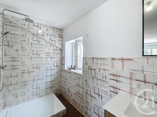 Appartement F4 à vendre  5 pièces - 114,69 m2 LE PUY EN VELAY - 43