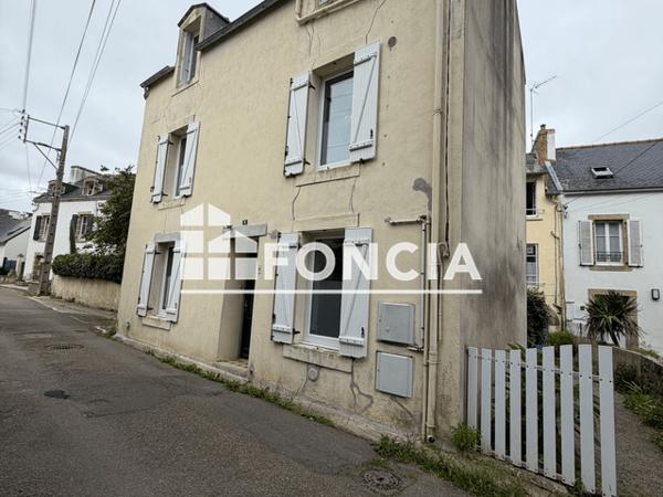 Location Maison 4 pièces 80 m² - 8 RUE DU COLONEL DRIANT Douarnenez 29100