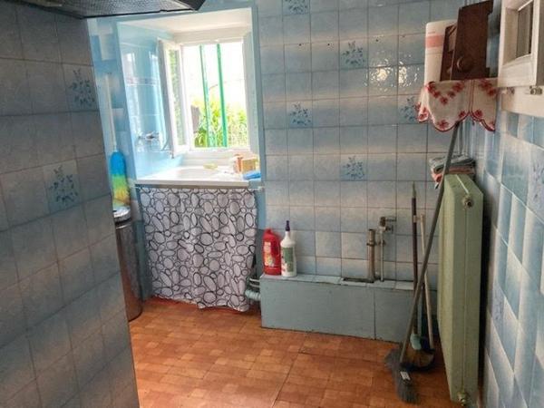 Corps de ferme dans le bourg d'Ahuy !