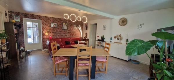 Maison de village 8 pièces au cœur de l’Aveyron (12)