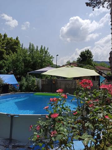 Maison de village 8 pièces au cœur de l’Aveyron (12)