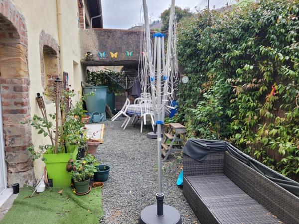 Maison de village 8 pièces au cœur de l’Aveyron (12)