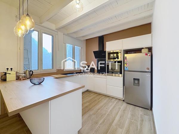 Maison de ville à Bressols entièrement rénovée