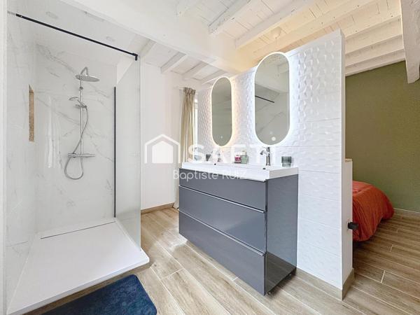 Maison de ville à Bressols entièrement rénovée