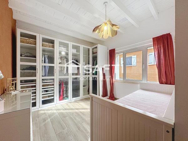 Maison de ville à Bressols entièrement rénovée