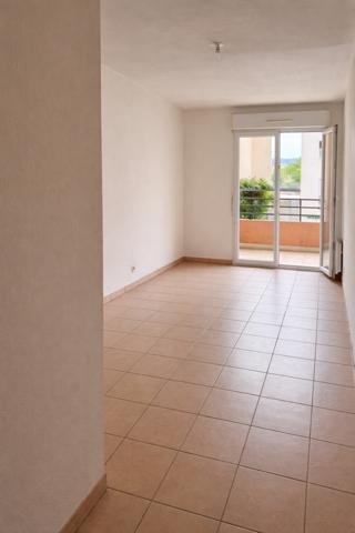 Draguignan (83300) À vendre - Appartement 2 pièces de 47 m² à Draguignan avec PARKING sécurisé