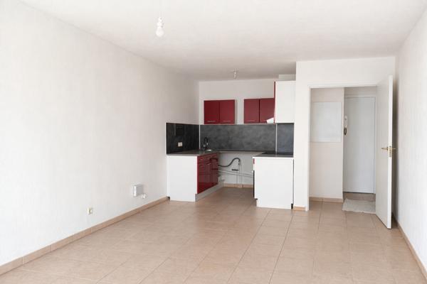 Draguignan (83300) À vendre - Appartement 2 pièces de 47 m² à Draguignan avec PARKING sécurisé