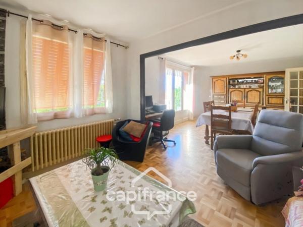 CAPIFRANCE - Maison à vendre 7 pièces CUISEAUX (71) - 4 CHAMBRES - 2050M² DE TERRAIN