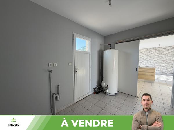 Maison
         5 pièces
        - 105 m² Exclusivité 140 000 € *
