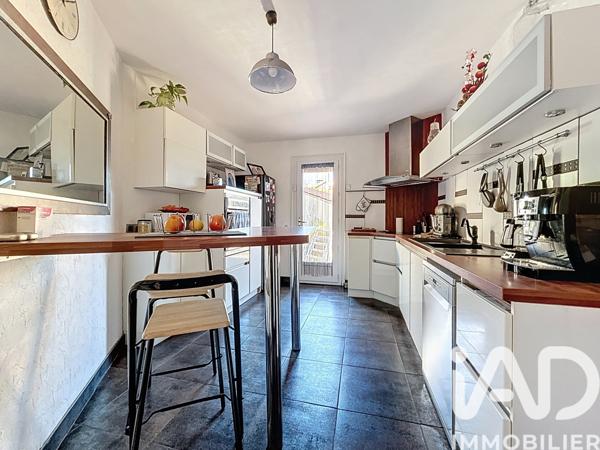 Maison à vendre 6 pièces 126 m² Thuir
