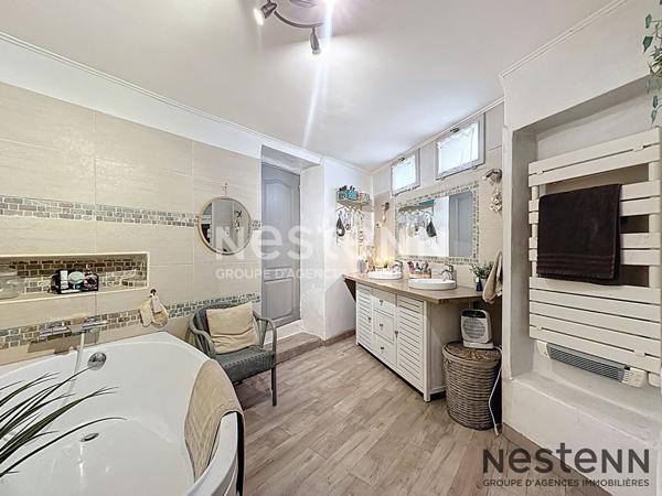 Coup de coeur ! Maison de village rénovée 128 m² ? 4 chambres ? garage double et cave à Peynier