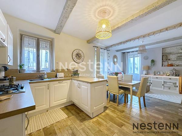 Coup de coeur ! Maison de village rénovée 128 m² ? 4 chambres ? garage double et cave à Peynier