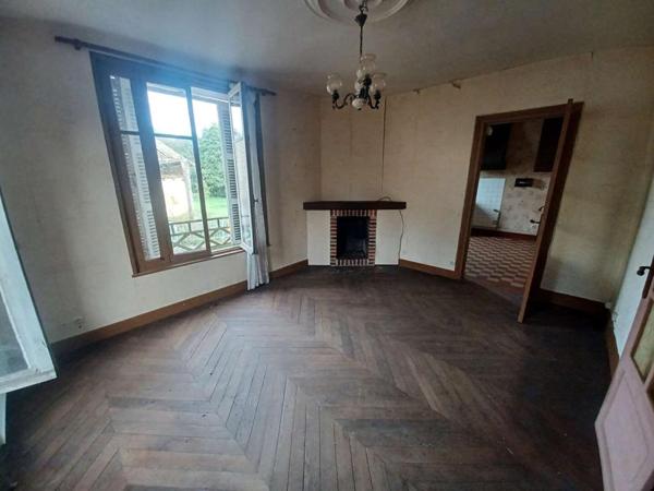 // A SAISIR  Maison de village Planches 5 pièce(s) 95 m2