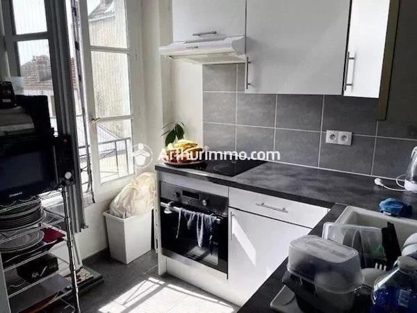 Location Appartement 3 pièces 52 m2 à Corbeil-Essonnes
