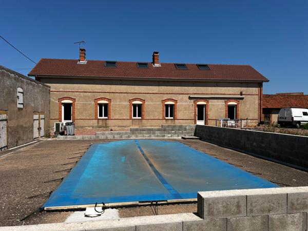 Maison à vendre 7 pièces Proche de MARCIGNY (71)