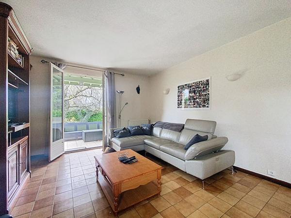 Villa Loriol Sur Drome 5 pièce(s) 102 m2, terrain 1141m², garage en SS