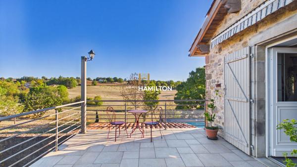 MAISON DE VILLAGE EN PIERRE AVEC PISCINE - HABITABLE DE SUITE Cordes sur ciel