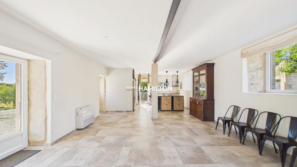 MAISON DE VILLAGE EN PIERRE AVEC PISCINE - HABITABLE DE SUITE Cordes sur ciel