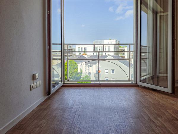 Appartement
                                                                                                                                                                                                                                                                                                                        2 pièce(s)                                                                                                                                                                                                          1 chambre(s)                                                                                                                                                                                                          50.58  m²