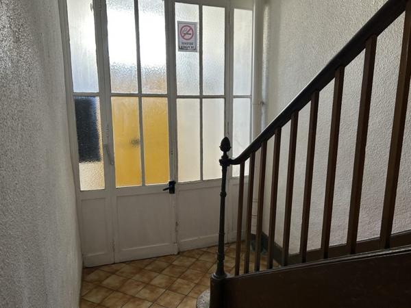 Immeuble 369 600 € Auch 315 m² DPE D