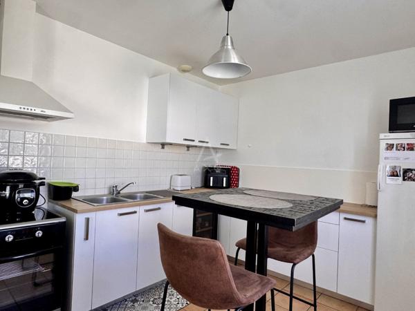 Maison de plain-pied T3 avec garage et jardin