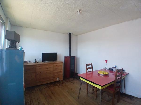 Vente                                                      Maison
                        
                     4 pièces                      66 m2                     à Cercy-la-Tour