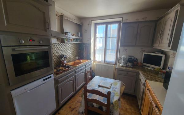 Maison à vendre    4 pièces •  Château-Thierry