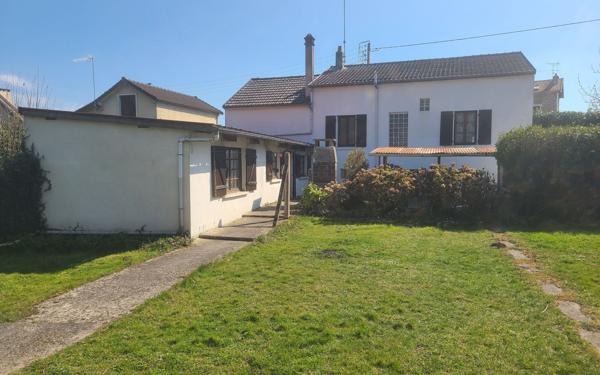 Maison à vendre    4 pièces •  Château-Thierry