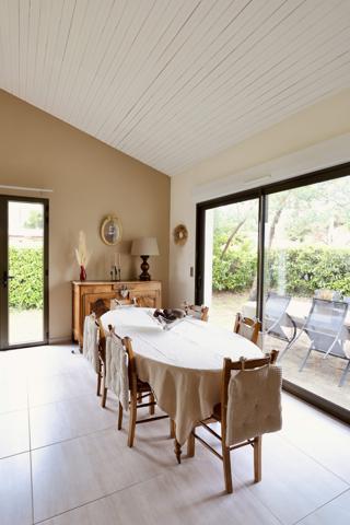 A deux pas de la plage : Maison d'exception bordée de pins