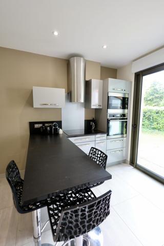 A deux pas de la plage : Maison d'exception bordée de pins