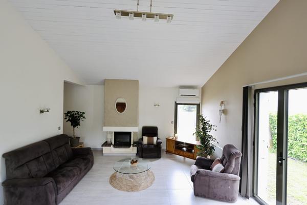 A deux pas de la plage : Maison d'exception bordée de pins