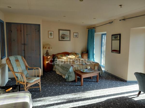 Propriété du XV siècle - Sur les hauteurs du Lot - Chambres d'hôtes